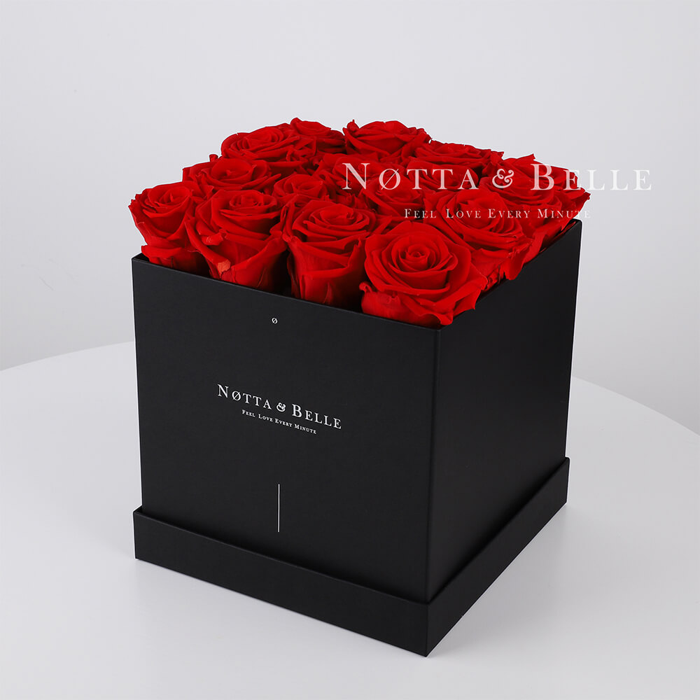 Mazzo colore rosso «Romantic» in una scatola nera - 17 pz.