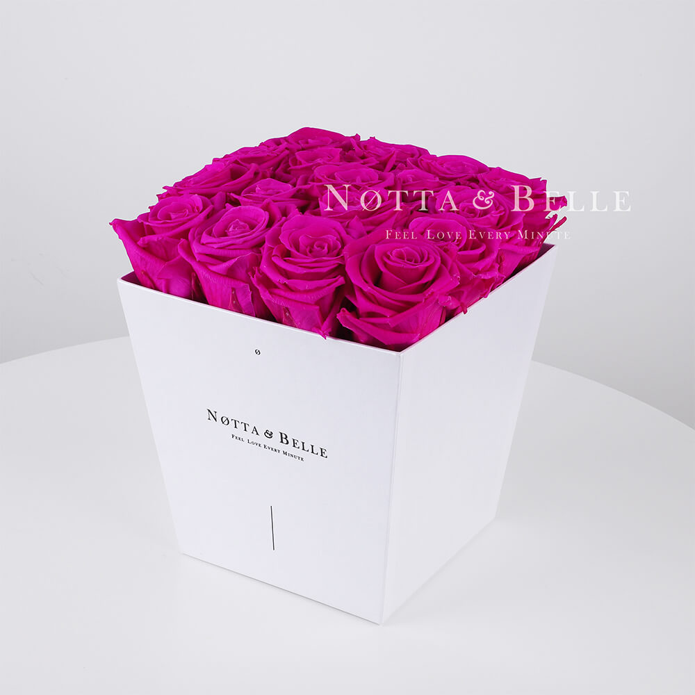 Fuchsia boeket «Forever» - 17 rozen