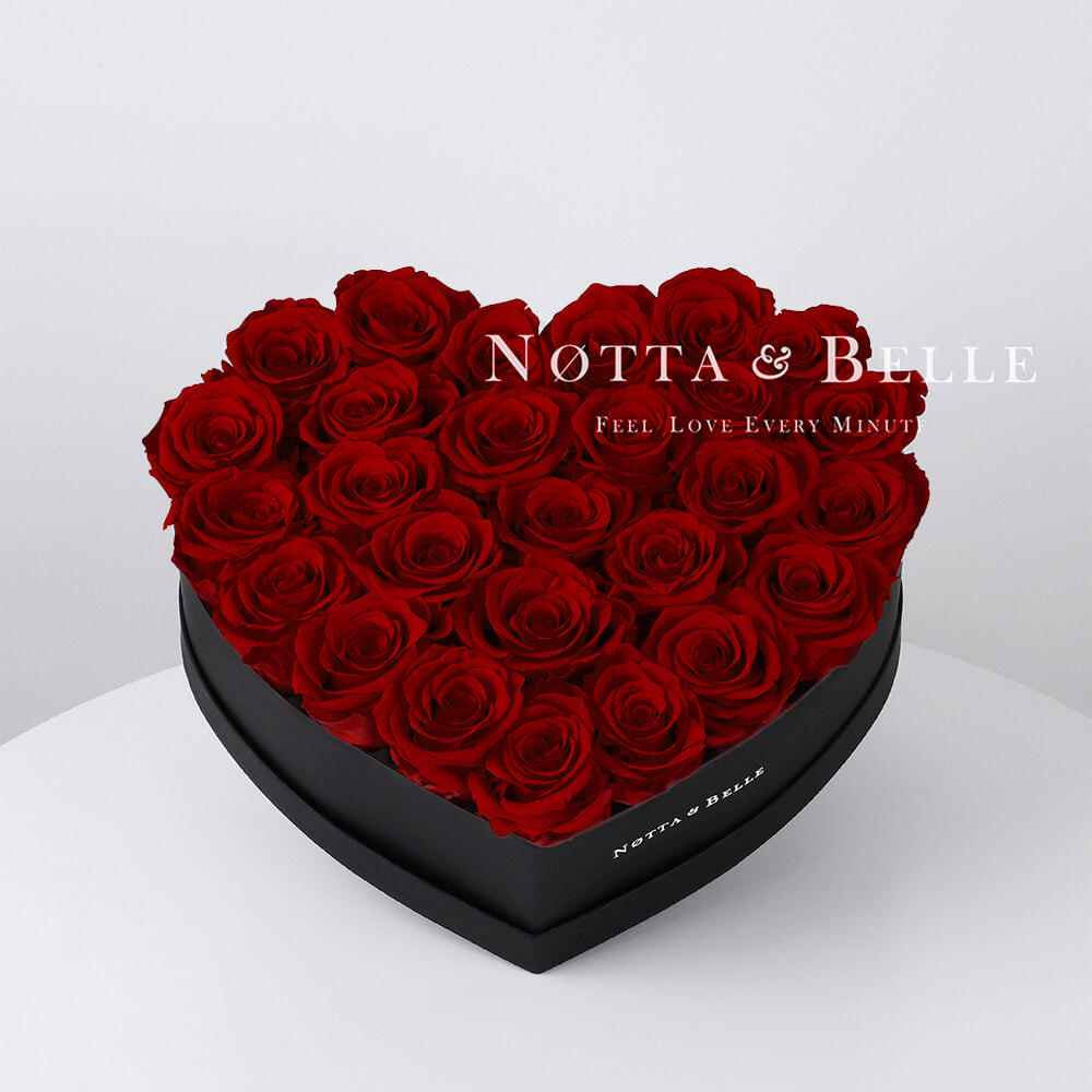 Bouquet satin lie de vin «Love» - 27 roses