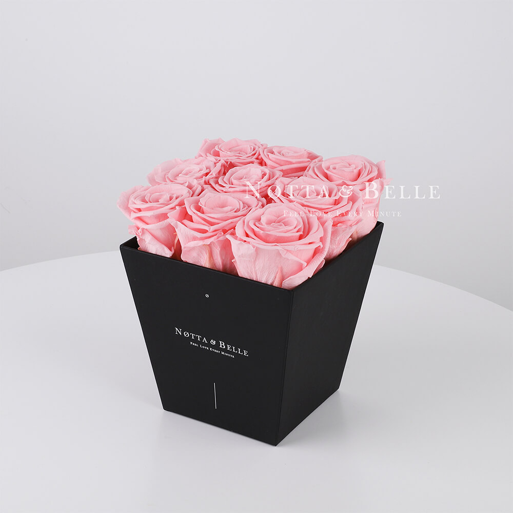 «Forever» aus 9 rosa Rosen