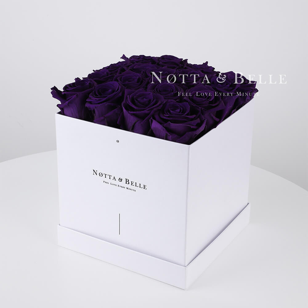 Purple bouquet «Romantic» - 17 roses